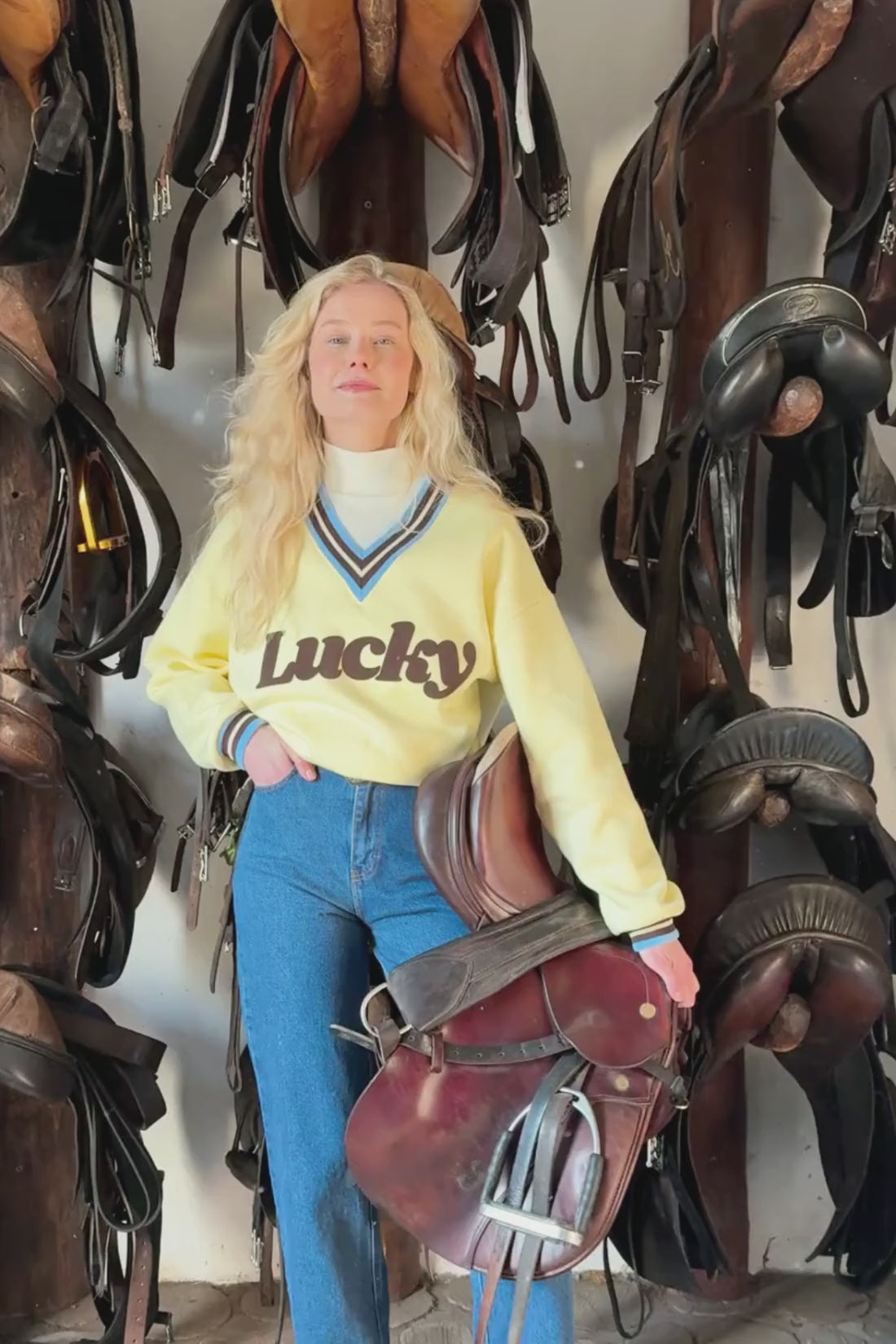 LUCKY BUTTER SWEATSHIRT