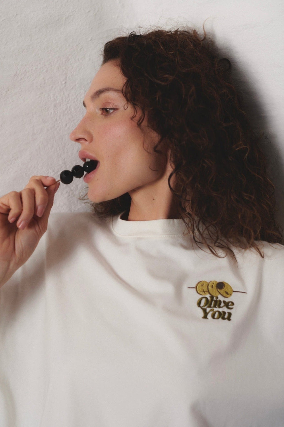 T-SHIRT OLIVE BOXY