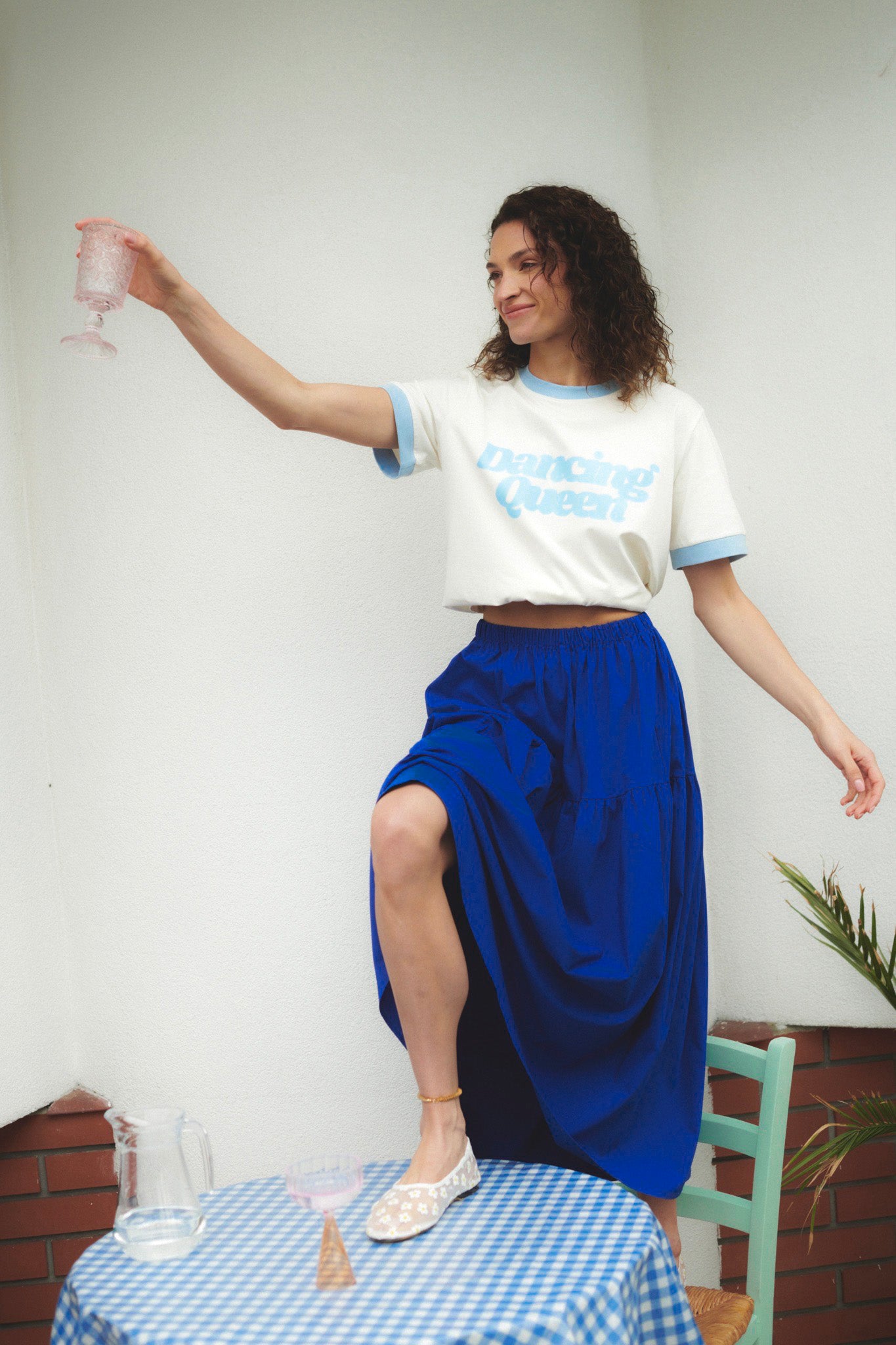 T-SHIRT QUEEN BIAŁY
